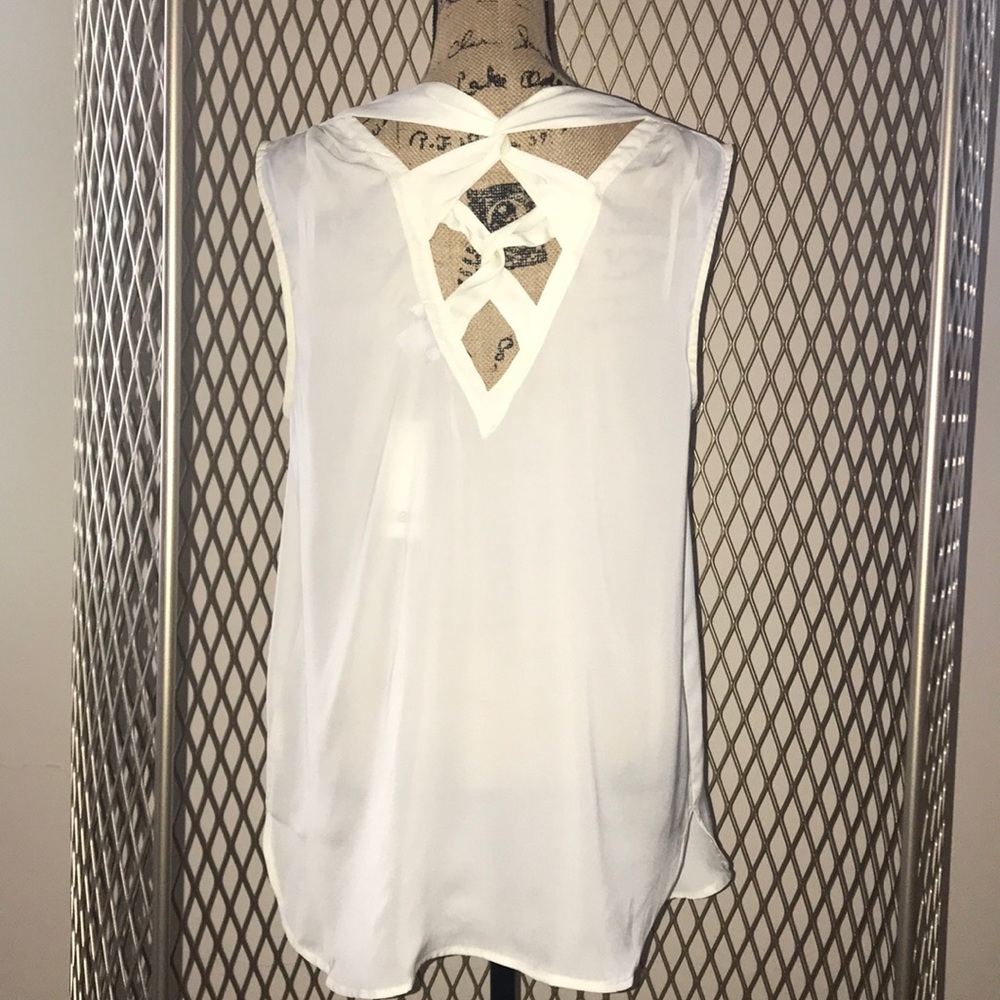 Beige Top - Picture 2 of 3